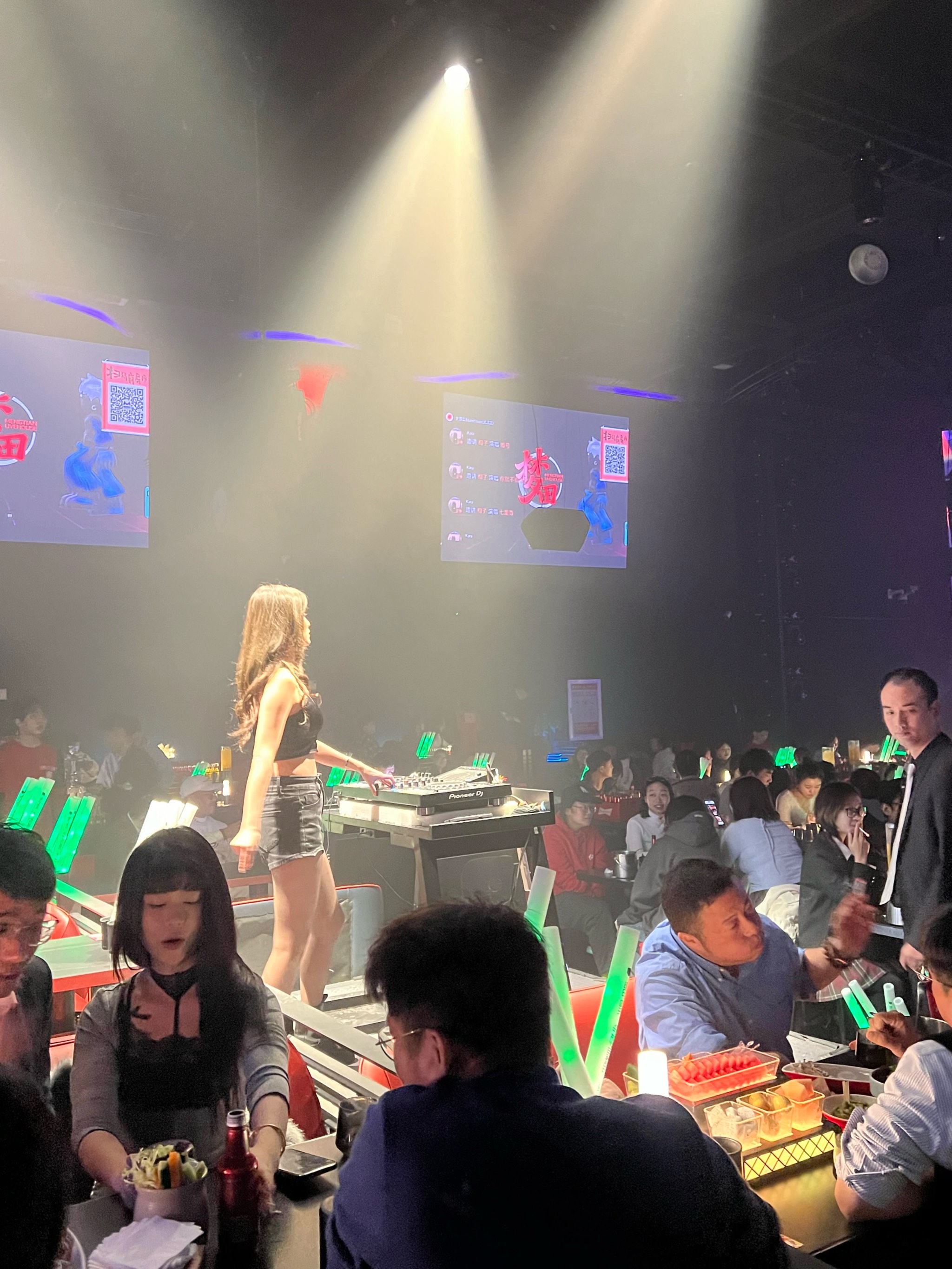 清远哪里有商务ktv-英德市小时场ktv预定